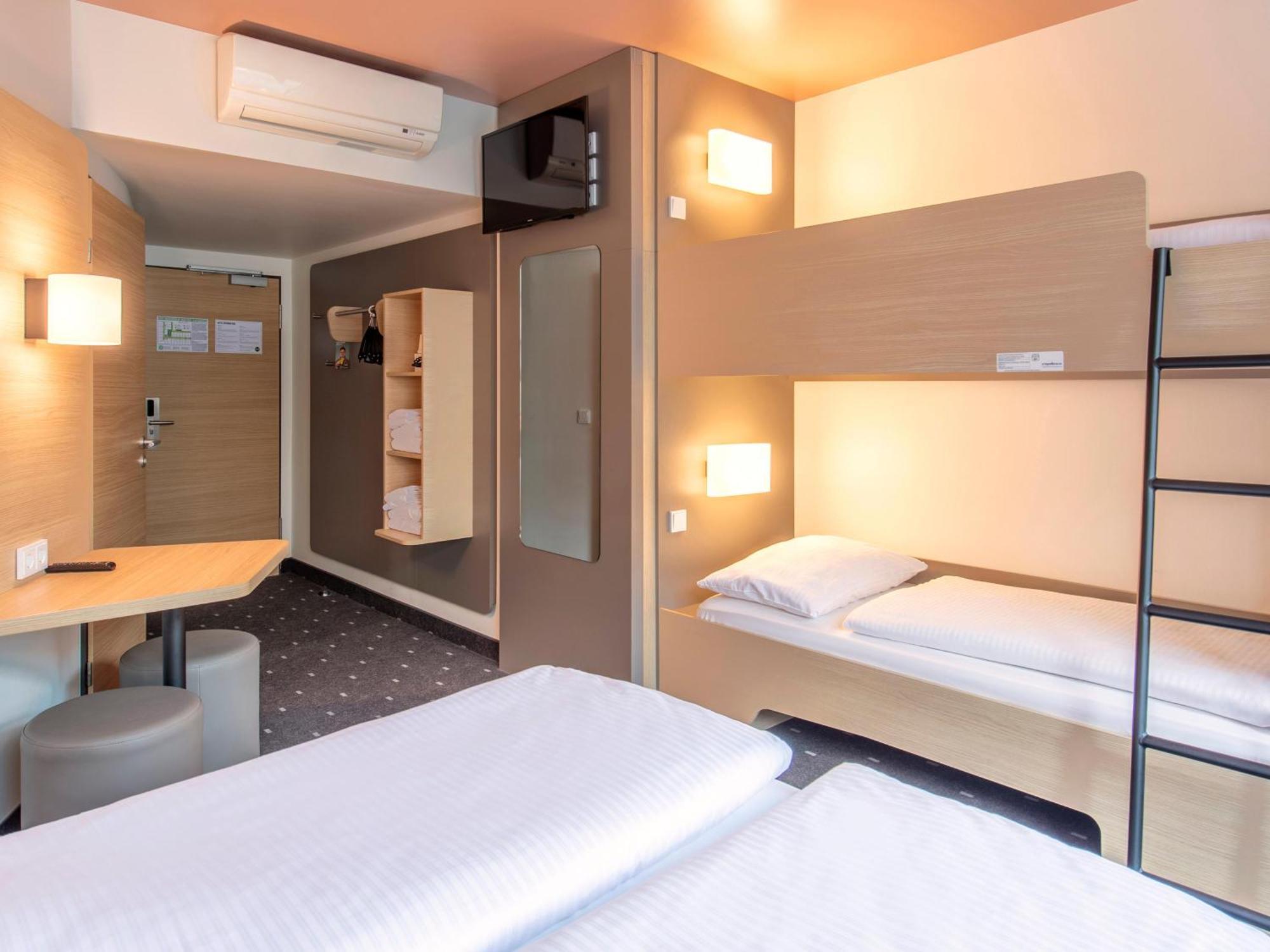 Hotel Nuernberg-hbf 3*